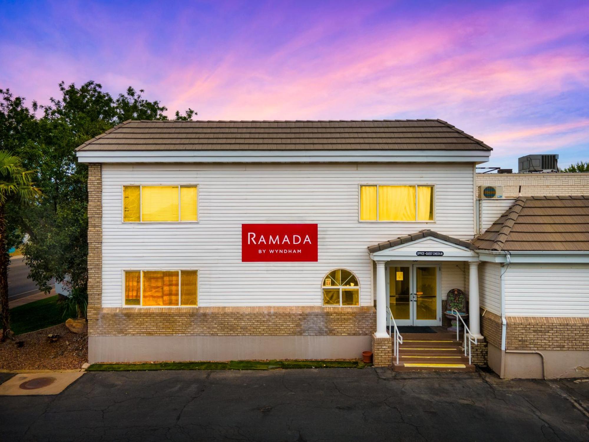 Ramada By Wyndham La Verkin Zion National Park Eksteriør billede